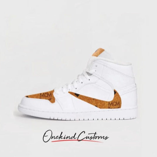 Custom Made Travis x AJ1's