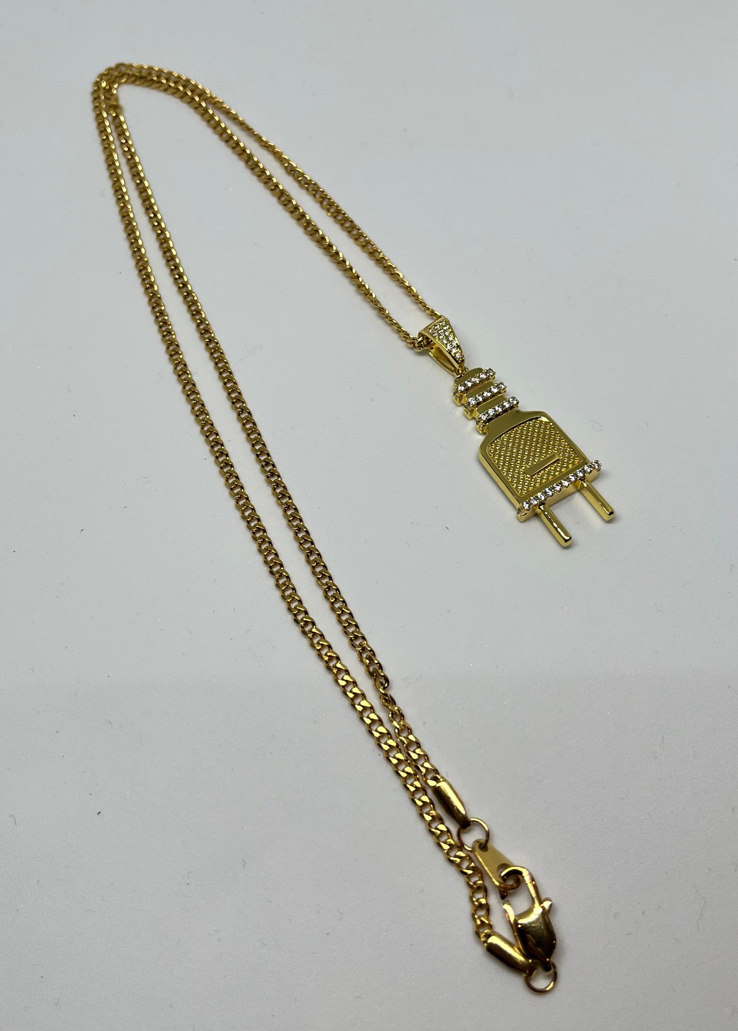 18K Gold 'The Plug' Pendant & Chain set